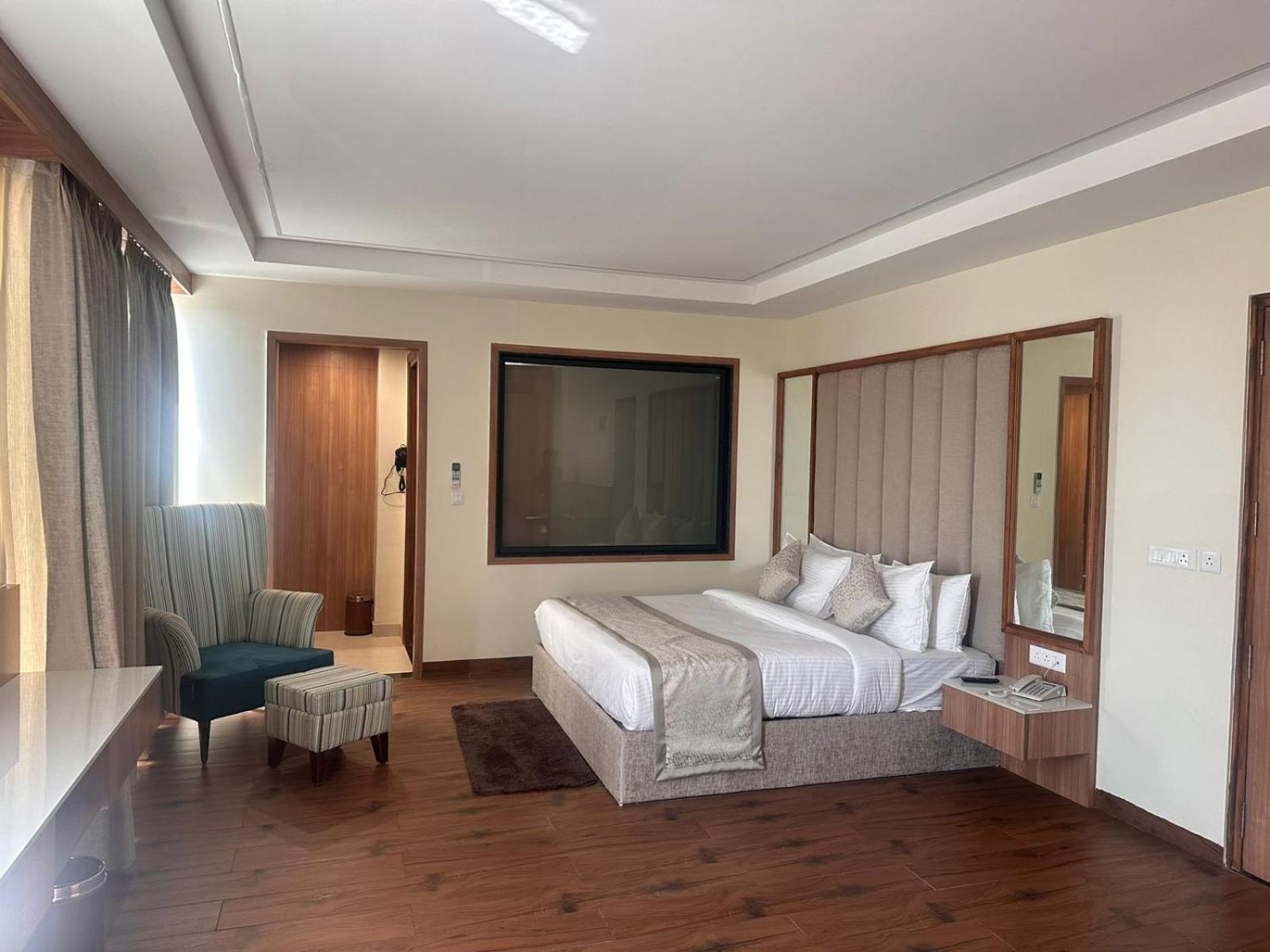 Cilantro Comfort Jaipur Extérieur photo